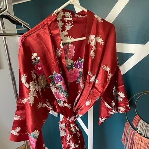 Brand new Red floral kimono bridesmaid robes.